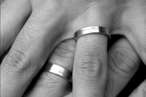 Comment choisir ses alliances de mariage ?